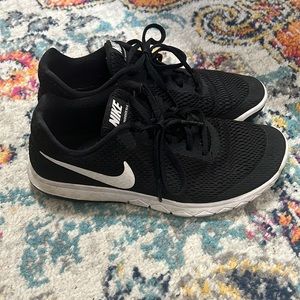 Nike Flex Experience RN 6